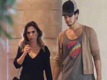 Tatá Werneck é flagrada com Iorc em cinema e finge estar grávida