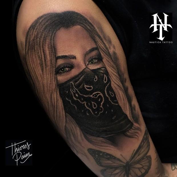 Tatuagem de Rafaella Santos