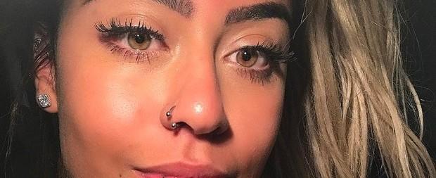 Irmã de Neymar explica por que tatuou o próprio rosto no braço