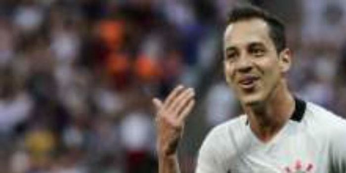 Corinthians diz não para Turcos sobre saída de Rodriguinho do clube