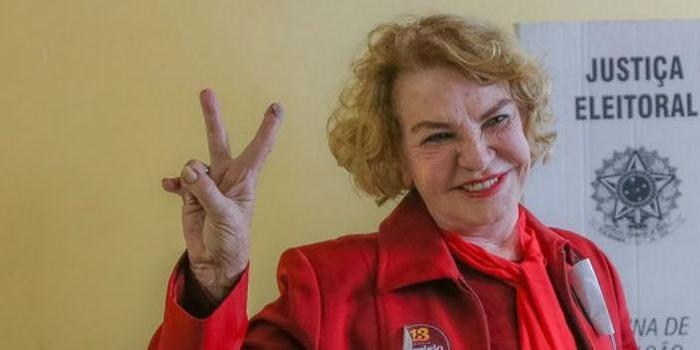 Marisa Letícia segue sedada, mas quadro é estável, diz boletim