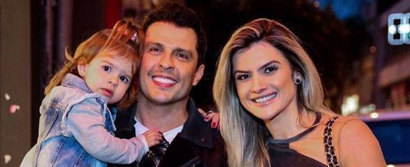 Mirella Santos passa Ano Novo longe da filha e é criticada na web