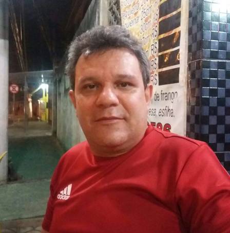 Nelson Rego estava com uma bolsa com fundo falso