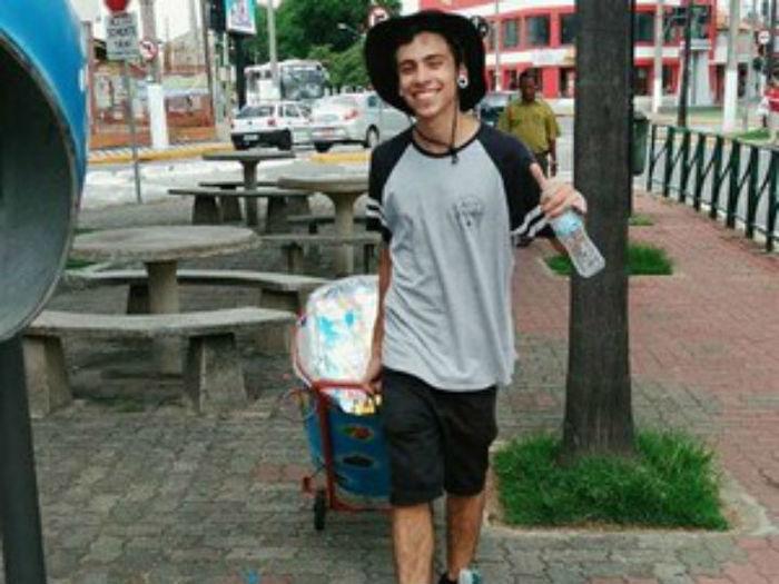 Gabriel Belém dos Santos é vendedor de geladinho e foi aprovado na USP