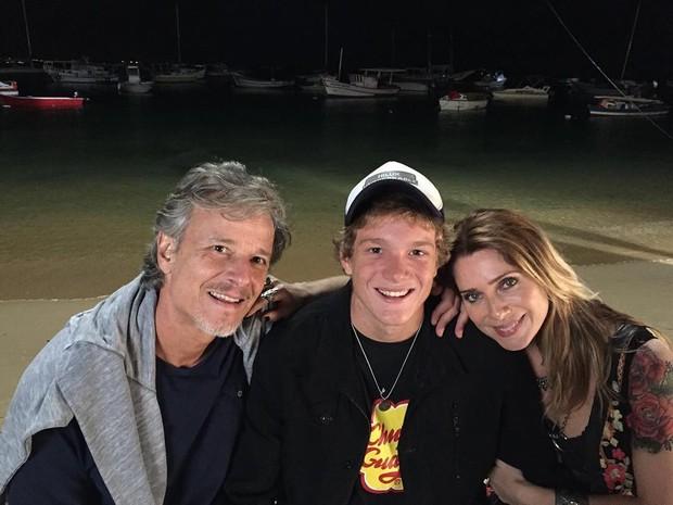 Marcello Novaes, Pedro Novaes e Leticia Spiller j