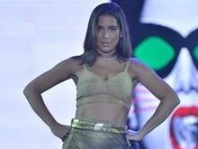 Anitta dispara alfinetadas na web: 'Para dar uma situada na pessoa'