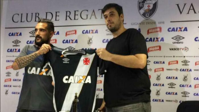Escudeiro assinou contrato com o Cruz Maltino por dois anos