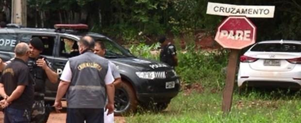 Homem morre após sequestrar ex-mulher, filho e ex-sogros; entenda