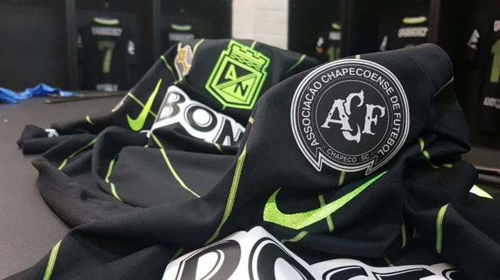 Homenagem do Atletico Nacional à Chapecoense (Crédito: Reprodução)