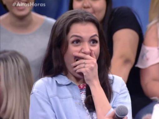 Monica Iozzi se surpreende quando fã faz pergunta a ela sobre sexo
