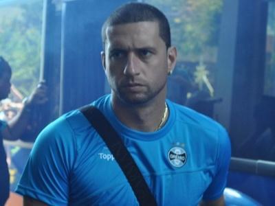 Ex-Barça, brasileiro é autuado em flagrante por crime ambiental