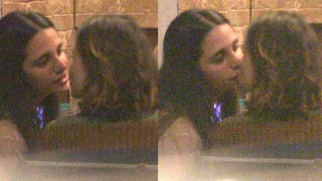 Bruna Linzmeyer e sua namorada Priscila (Crédito: Thiago Martins)