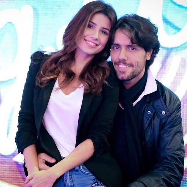 Paula Fernandes e o namorado Thiago Arancam (Crédito: Reprodução/ Instagram )