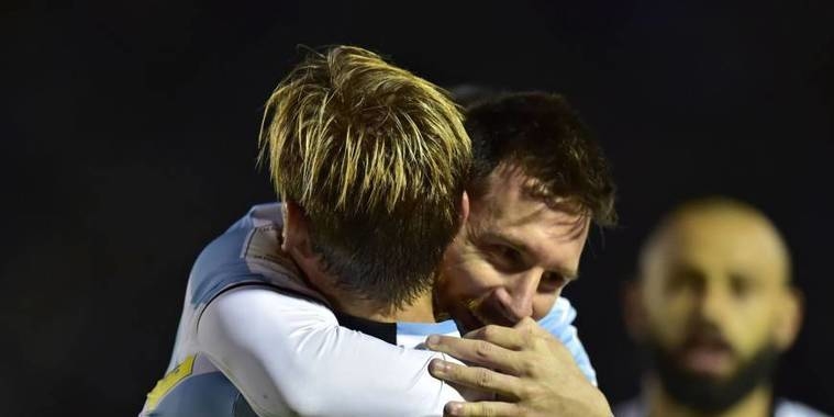 Em comemoração, jogadores da Argentina xingam a imprensa