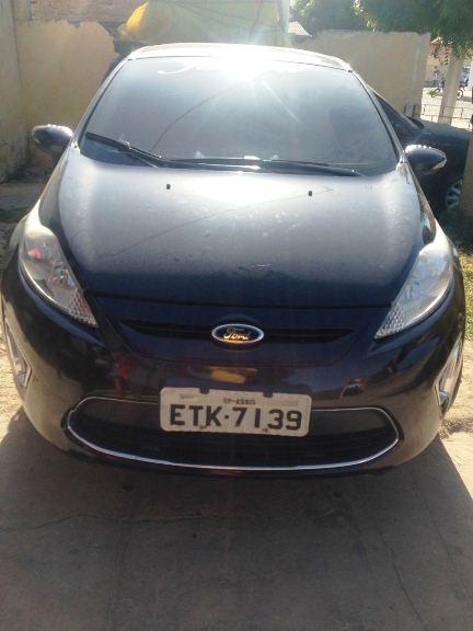 Carro roubado em São Paulo é recuperado pela PRF em Parnaíba (Crédito: PRF)