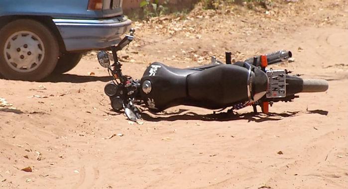 Motocicleta utilizada pelos criminosos (Crdito: Reproduo/TV Meio Norte)