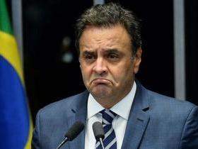 Senadores articulam votação secreta em caso de afastamento de Aécio