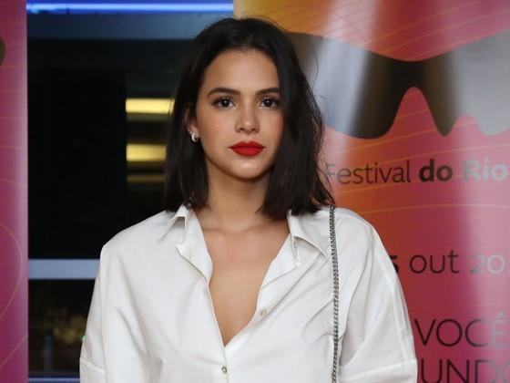 Globo divulga a primeira foto de Marquezine como vilã em novela