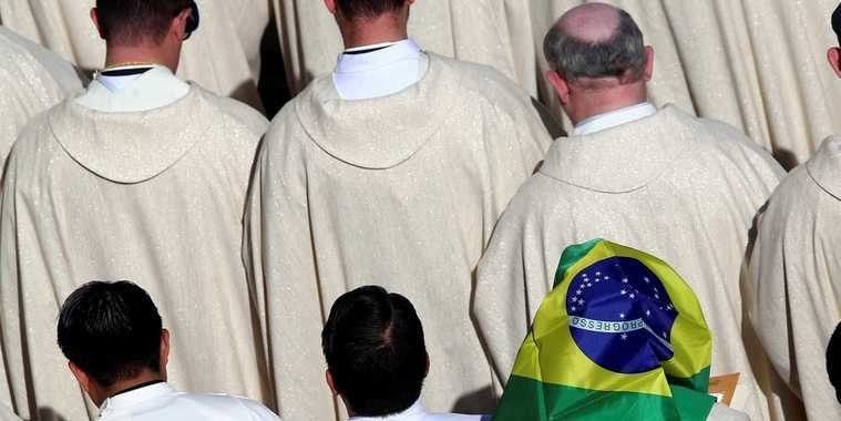 Papa Francisco torna santos os 30 primeiros mártires do Brasil