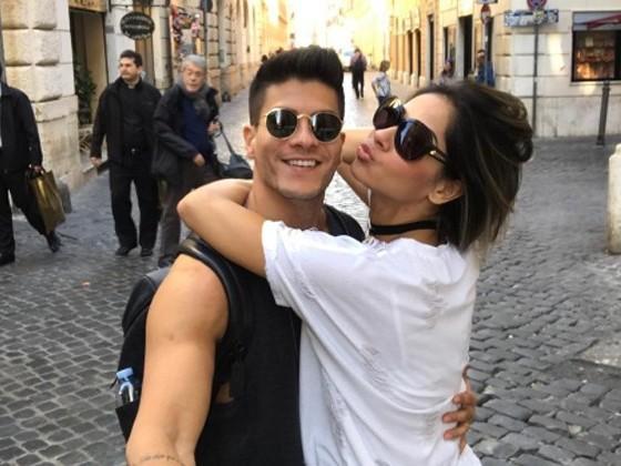 Arthur Aguiar e Mayra Cardi são expulsos de residência em Veneza
