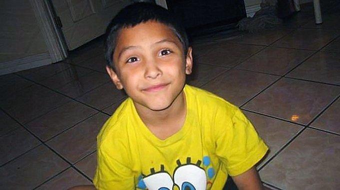Padrasto tortura enteado até a morte por achar o menino afeminado
