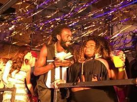 Estrela do clipe de Anitta rouba a cena em gravação de novela