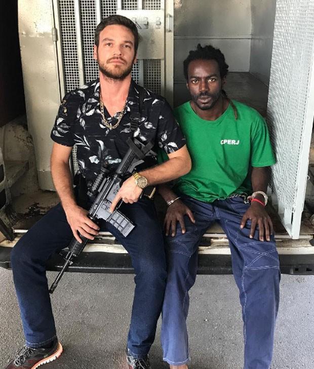 Emílio Dantas e Jonathan Azevedo: Rubinho e Sabiá