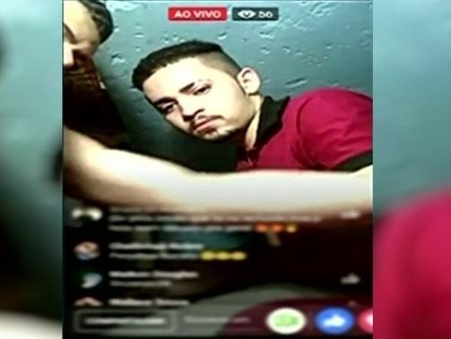 Detentos exibem drogas em transmissão ao vivo dentro de presídio