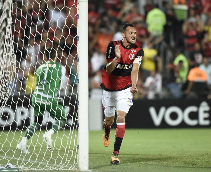 Rver comemora o primeiro gol do Flamengo contra o Bahia (Crdito: Andr Duro)