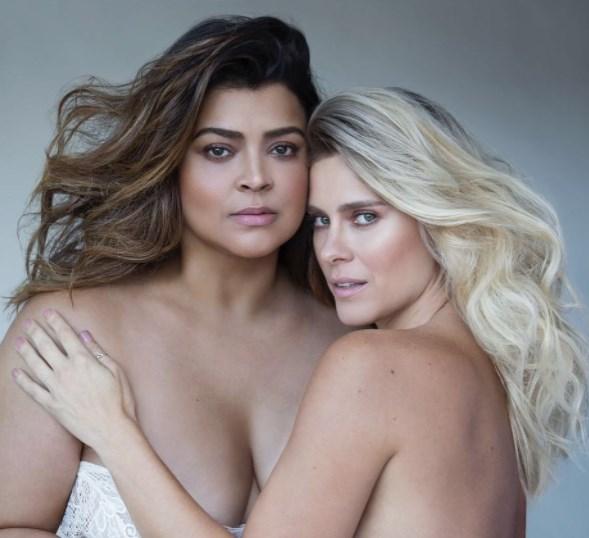 Carol Dieckmann e Preta gil celebram 20 de amizade com foto sensual