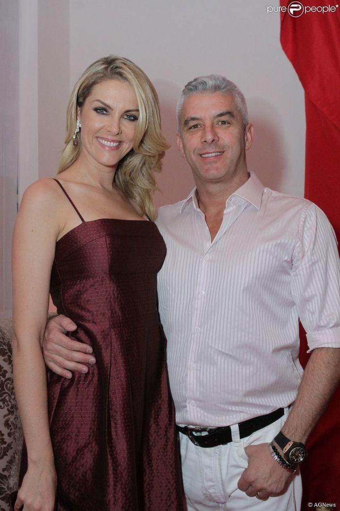 Ana Hickmann fala da intimidade e supreende fãs: "Adoro sex shop"