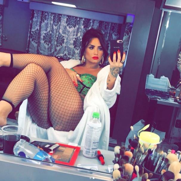 Demi Lovato posta selfie no Instagram (Crédito: Reprodução)