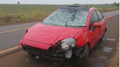 Dentista morre afogado após carro cair em represa