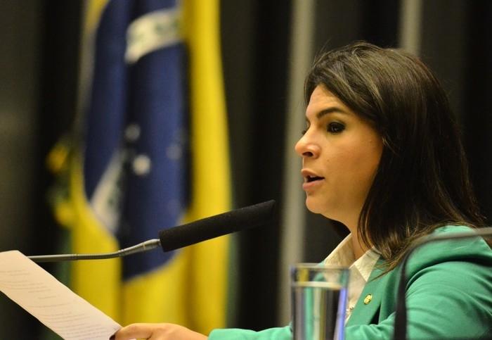 Mariana Carvalho l relatrio de 2 denncia contra presidente (Crdito: estado/ Conteudo )