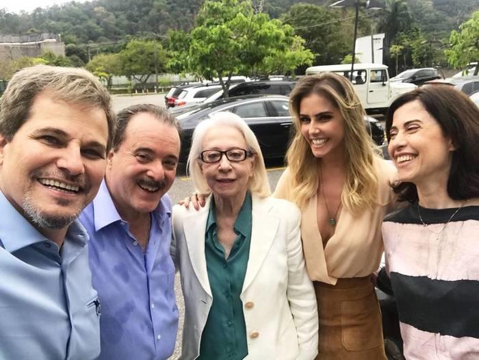 Deborah Secco em gravação de fim de ano (Crédito: Reprodução/Instagram)