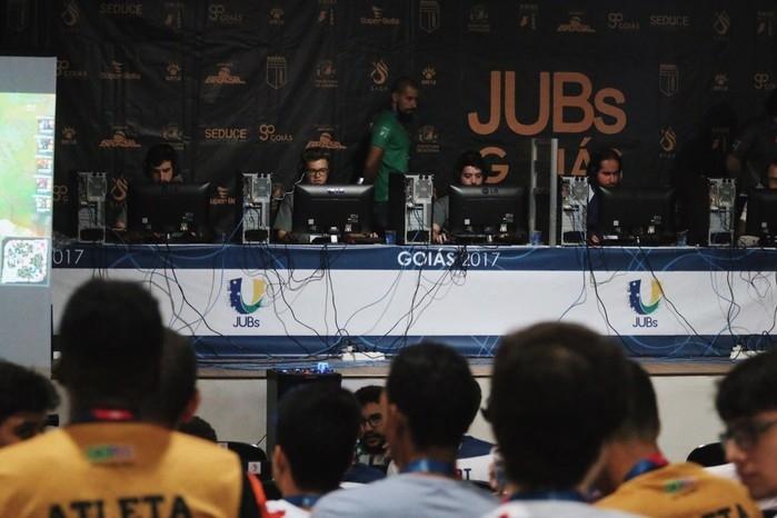 Disputa de LoL nos JUB's 2017 (Crédito: GE)