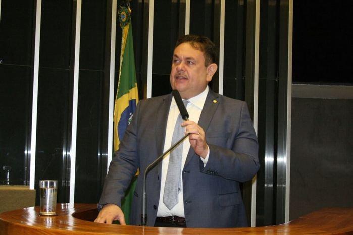 Deputado Silas Freire