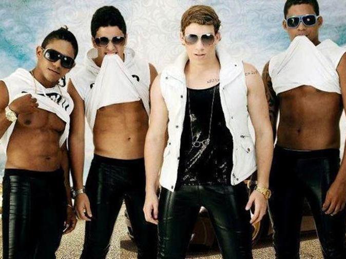 Ex-integrantes da banda New Hit são presos por estupro em ônibus