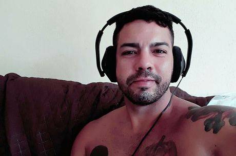Policial reagiu a tentativa de assalto (Crédito: Reprodução/Facebook)