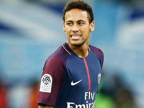 A pedido de Neymar, Santos recebe R$ 34 milhões do PSG