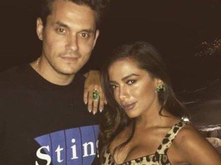 John Mayer tieta e se derrete por Anitta: ‘Como se eu a conhecesse’
