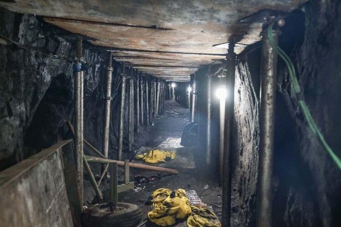Túnel de cerca de 500 metros foi escavado para assalto a banco (Crédito: Reprodução)