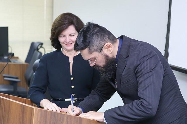 Raquel Dodge e Patrício Noé da Fonseca (Crédito: Divulgação/ PGR)