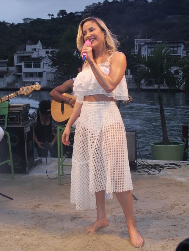Claudia Leitte exibe corpão em lançamento de novo projeto no RJ (Crédito: Ag News)