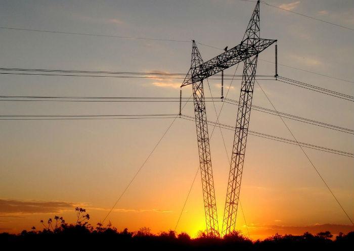 Conta de energia elétrica poderá ficar ainda mais cara (Crédito: Reprodução)