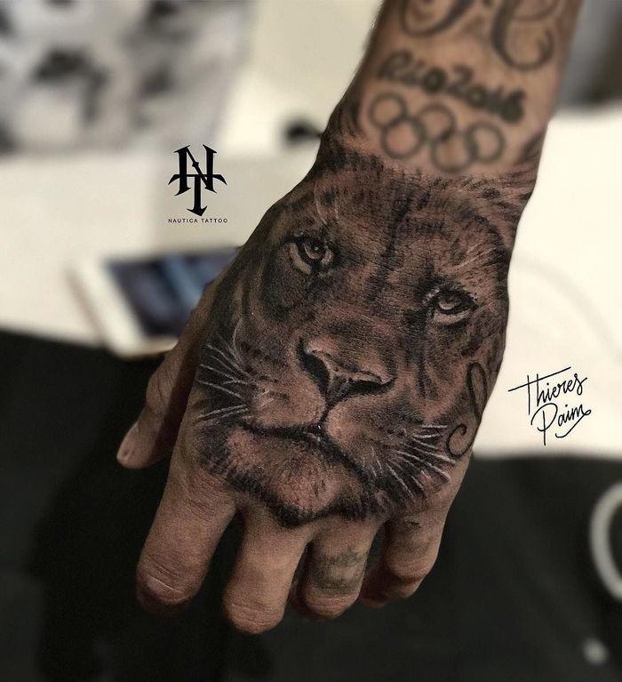 Tatuagem de Neymar (Crédito: Reprodução)