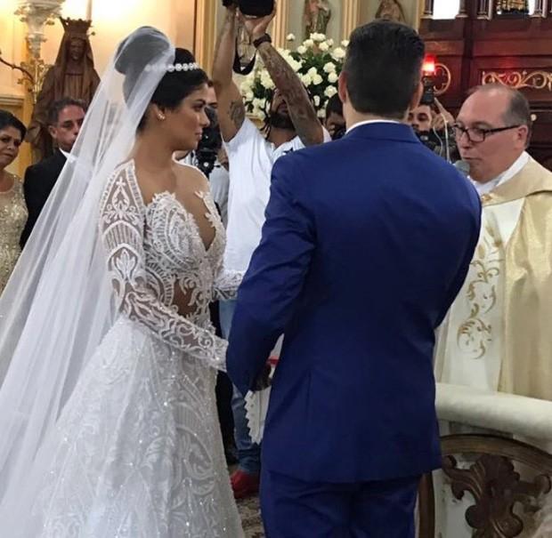 Munik Nunes se casa com direito a festa luxuosa em Fortaleza (Crédito: Reprodução)