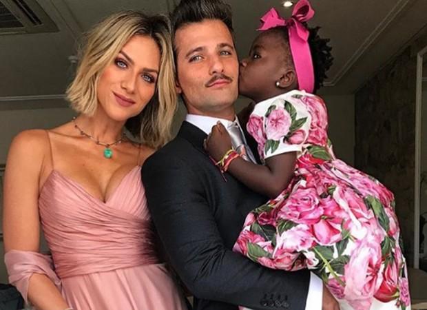 Giovanna Ewbank, Bruno Gagliasso e Títi (Crédito: Reprodução/Instagram)