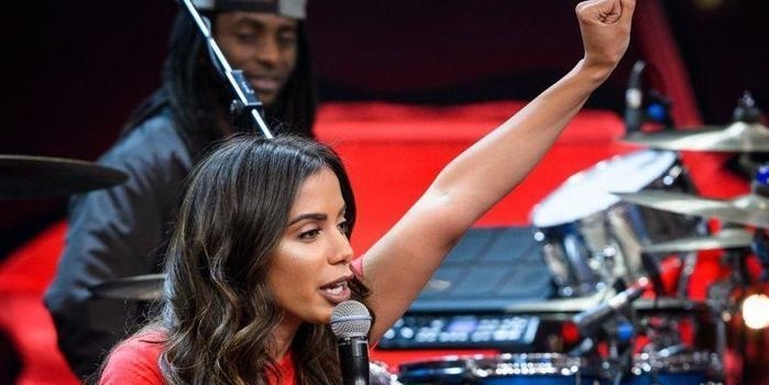Anitta sobre sexo com namorado: 'Não temos problemas, só soluções'