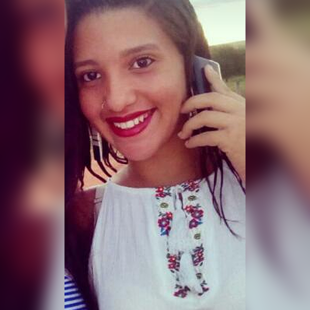 Mariana, de 17 anos, foi morta a golpes de faca (Crédito: Reprodução/Facebook)